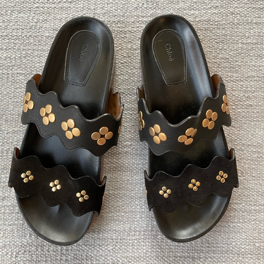 CHLOE LAUREN STUDDED PLATFORM SANDAL 38/ 8